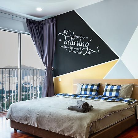 Southwest Island Suite By D Imperio Homestay Bayan Lepas Luaran gambar